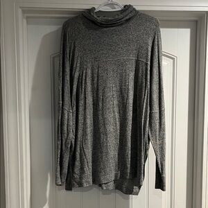Aerie lightweight sweater